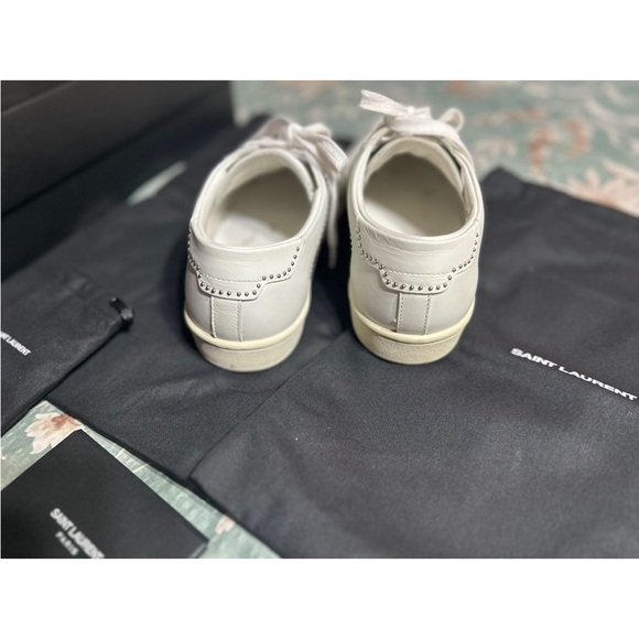 SAINT LAURENT CALFSKIN STUDDED LOW TOP SNEAKERS - Picture 7 of 12
